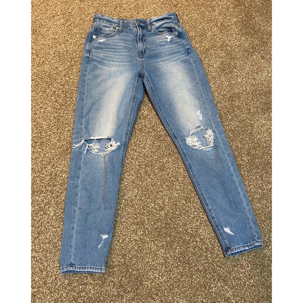 American Eagle Mom Jeans
